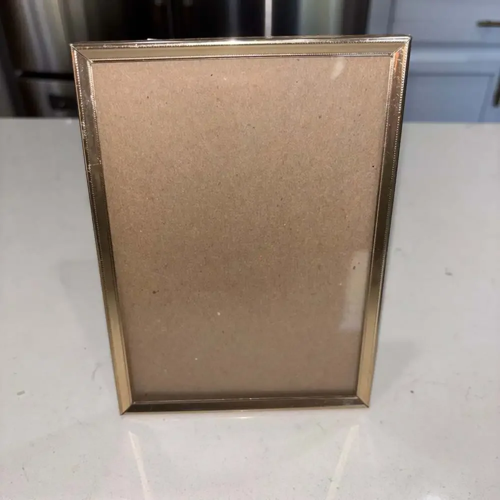 Vintage Gold Tone Metal Picture Frame 5x7 Tabletop or Wall Mount